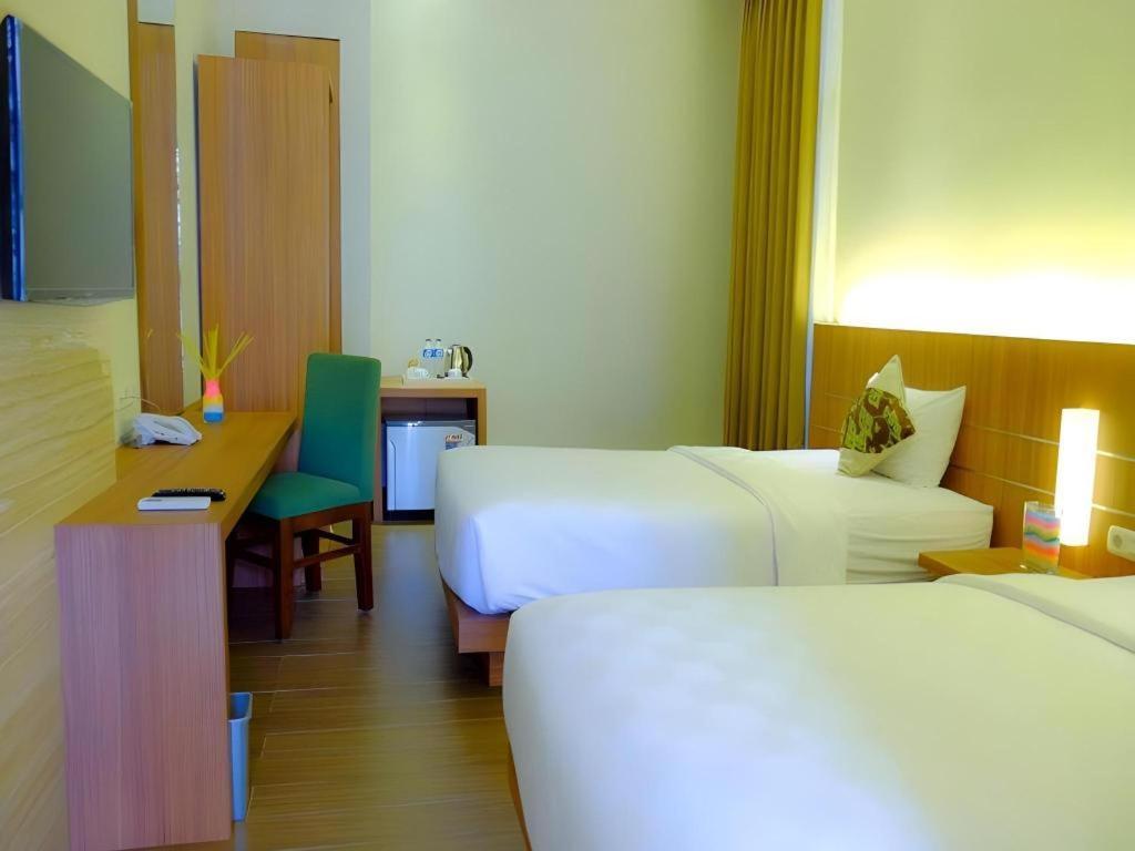 Lotus Hotel Subang