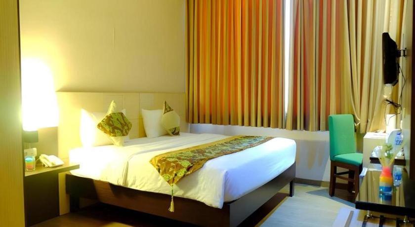 Lotus Hotel