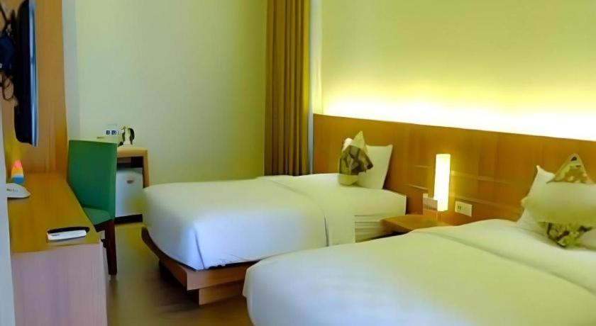 Lotus Hotel Subang