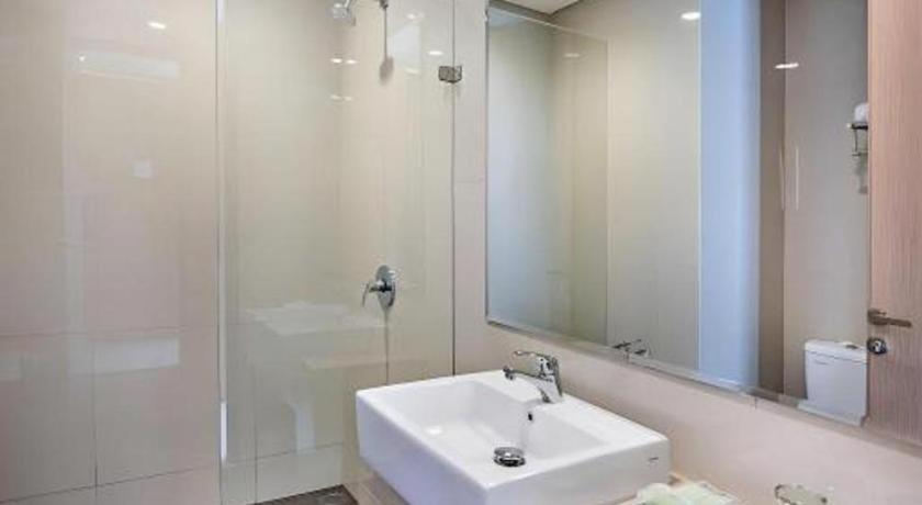 Lotus Hotel Subang
